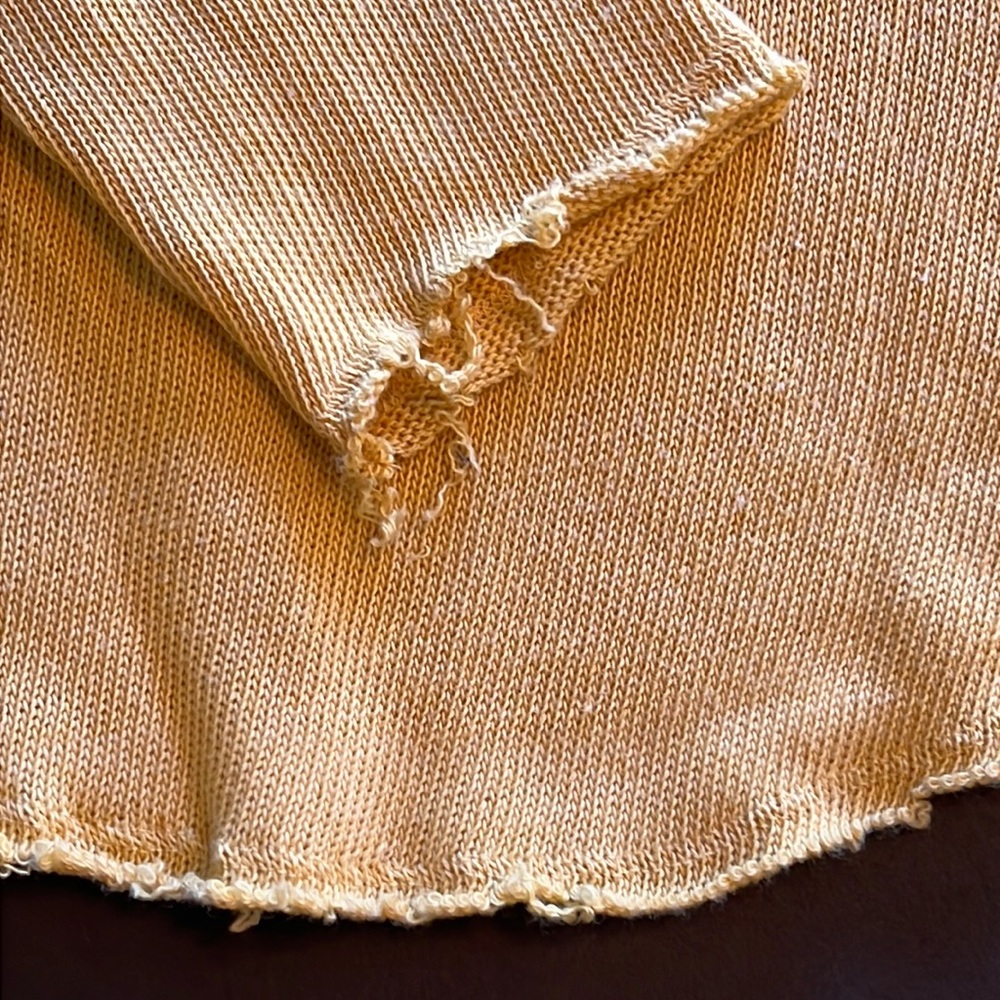 Free People distressed gold, dolman sleeve, V-neck sweater/raw edges-pilling - Picture 4 of 10